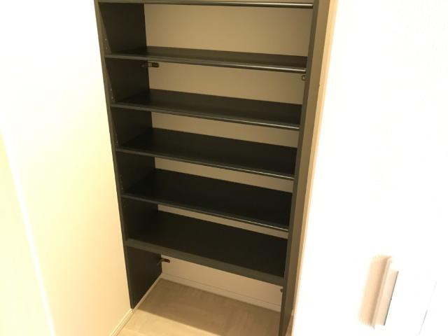 ラフィネ　柏の収納|下駄箱
