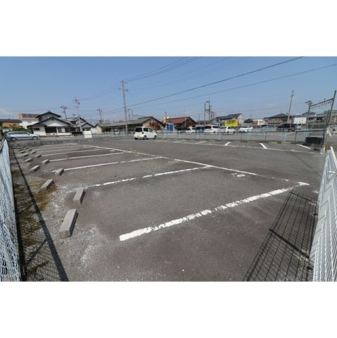 岐阜市市橋５丁目の駐車場