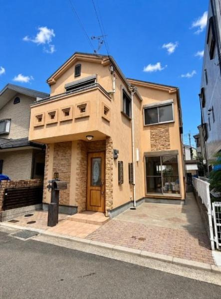 寝屋川市 平池町　中古 一戸建ての外観