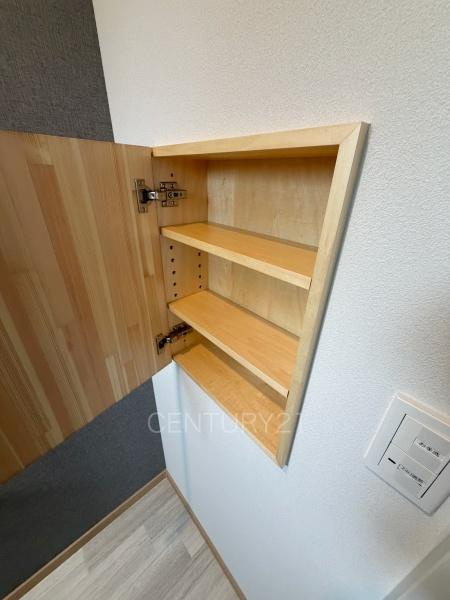 前橋市荒牧町中古住宅のトイレ|収納スペース