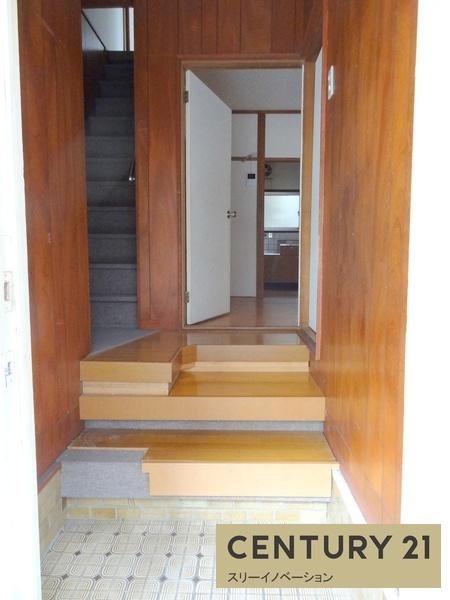 泉尾1丁目中古戸建の玄関