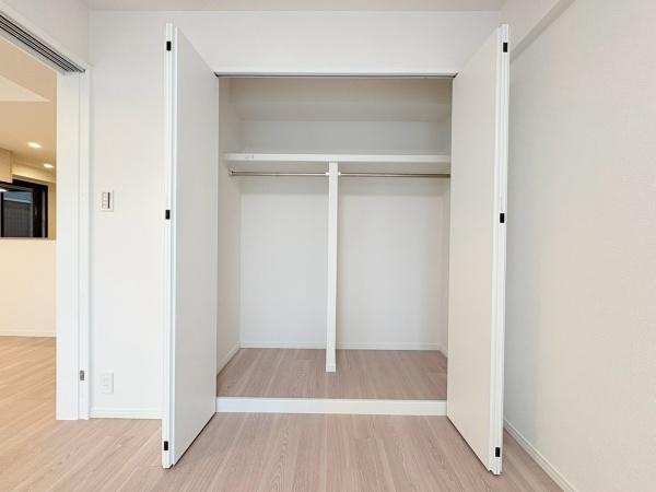 コスモ武蔵新城グレイスコートの収納|全部屋に収納スペースがあります！ご家族の思い出の品を大切に保管できます♪