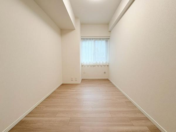 コスモ武蔵新城グレイスコートの子供部屋|子供部屋5.2帖！お子様部屋やお仕事部屋としてもお使いいただけます！ご家族の成長に合わせたお部屋の使い方ができそうです！
