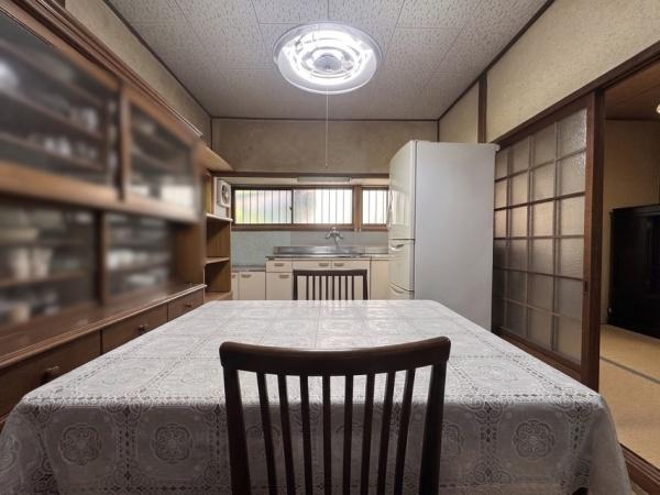 【居間・リビング】 | 垂水区名谷町　中古戸建