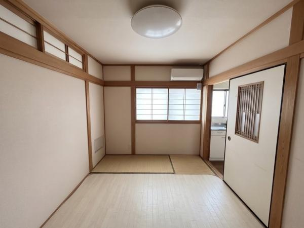 【和室】 | ■子育て施設が整った環境で新生活をスタート！徒歩5分圏内で小学校ございますのでお子様の通学も安心です♪
