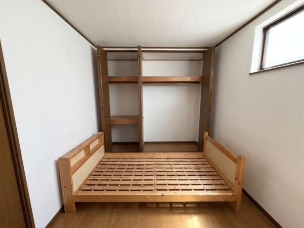 【寝室】