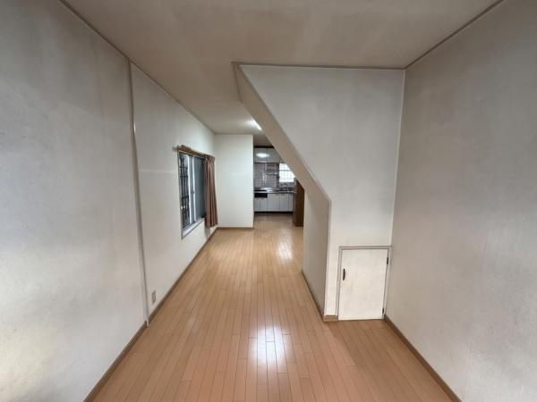 【居間・リビング】 | ■スーパーイオンスタイル東大阪徒歩5分で普段のお買い物も快適です♪
■不動産購入についてわからないことがあればなんなりとご質問ください。ひとつひとつ丁寧にご説明させていただきます。