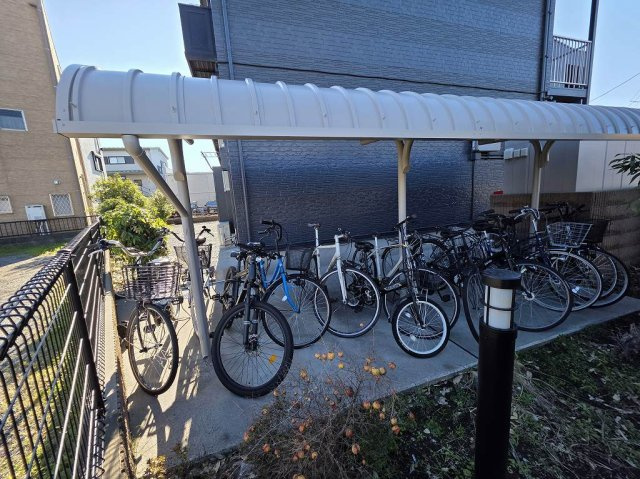 レオパレスＢｄｙｅｒのその他|自転車置き場