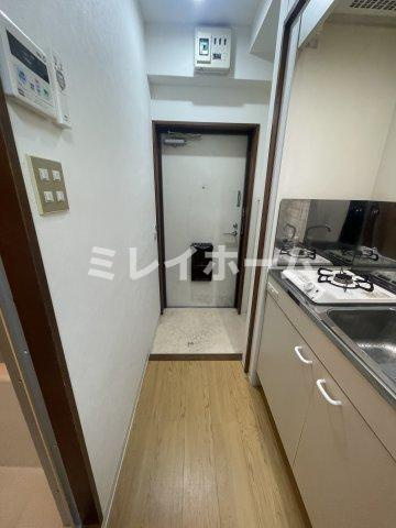 カーサ・ベルデの玄関|同建物内、別のお部屋の参考写真になります。