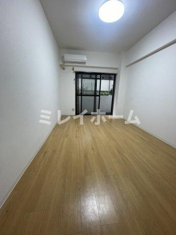 カーサ・ベルデの居間・リビング|同建物内、別のお部屋の参考写真になります。