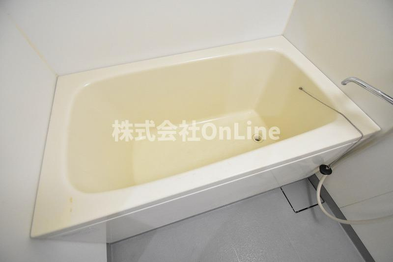 東大阪市荒本新町の賃貸マンションの浴室