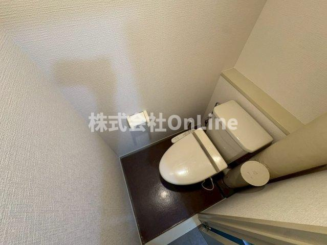大阪市生野区巽北３丁目の賃貸マンションのトイレ