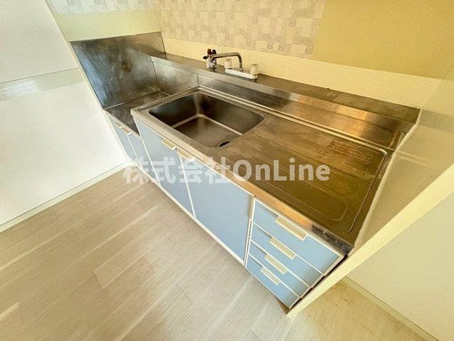 大阪市生野区巽北３丁目の賃貸マンションのキッチン