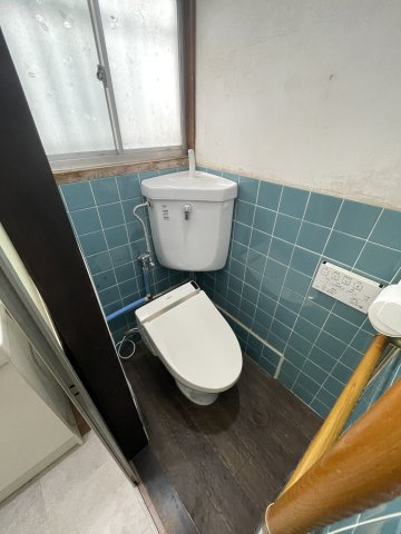 長尾町２丁目貸家のトイレ