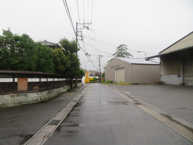 川口市大字赤井の倉庫