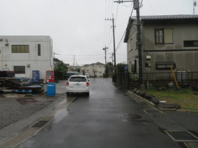 川口市大字赤井の倉庫