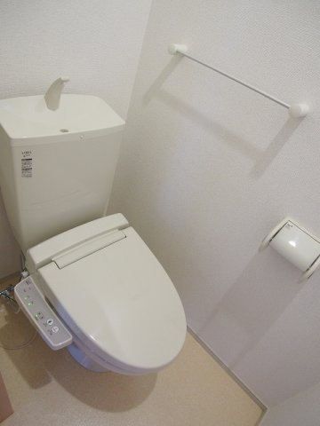Ｖｉｌｌａ　Ｓｕｎｓｈｉｎｅのトイレ|落ち着いた色調のトイレです