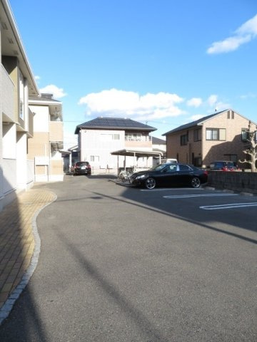 ソラーレⅠの駐車場|カースペースがあります