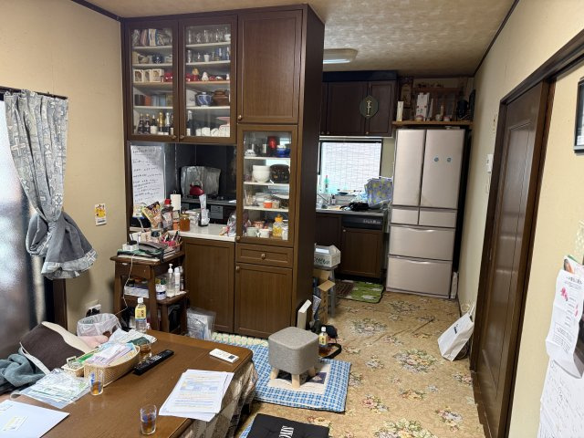 2026/8/31NEW　戸建　高山市長坂町　980万の居間・リビング