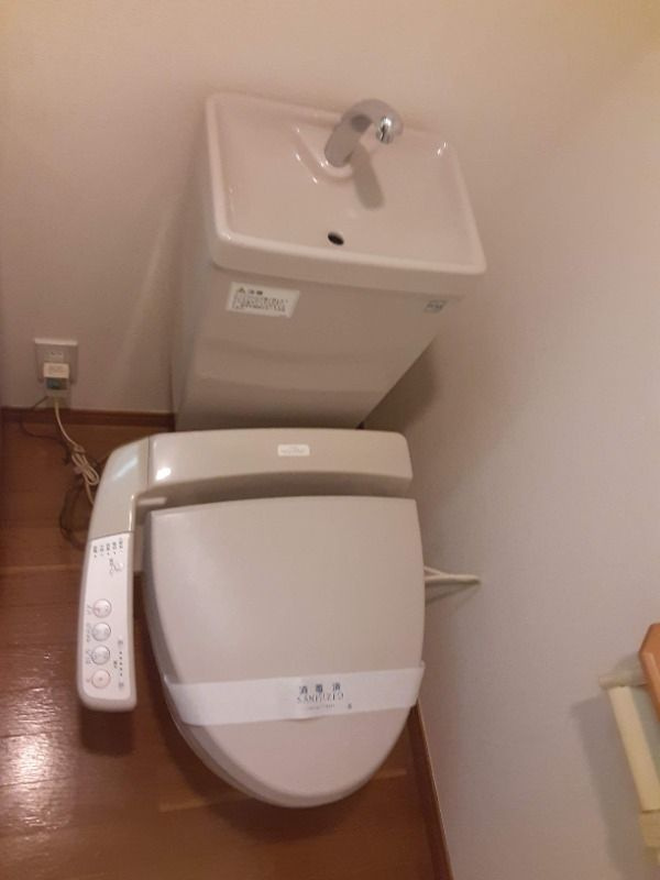 ルーブル笹塚弐番館のトイレ