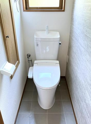 坂戸市西坂戸　中古売戸建のトイレ