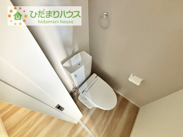 【トイレ】 | 龍ケ崎市小通幸谷町1期　新築戸建 | トイレは1F、2F共に完備！取り合いになることがありませんね(^^)/