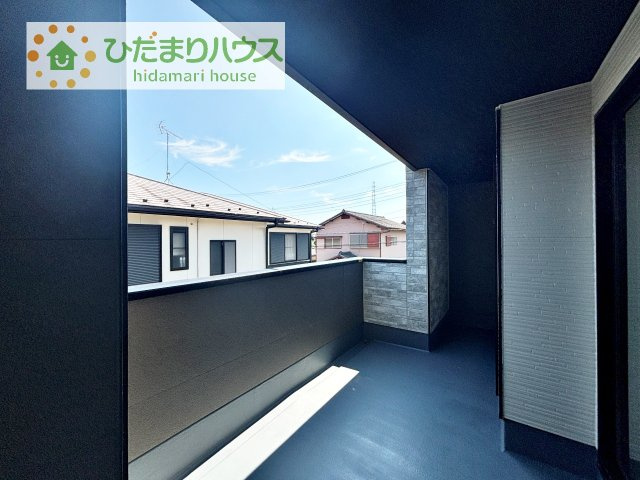 【バルコニー】 | 龍ケ崎市小通幸谷町1期　新築戸建 | 人気が高いインナーバルコニーを採用♪天候を気にせず洗濯物を干せ、紫外線も気にせずに済みます(*^^)v