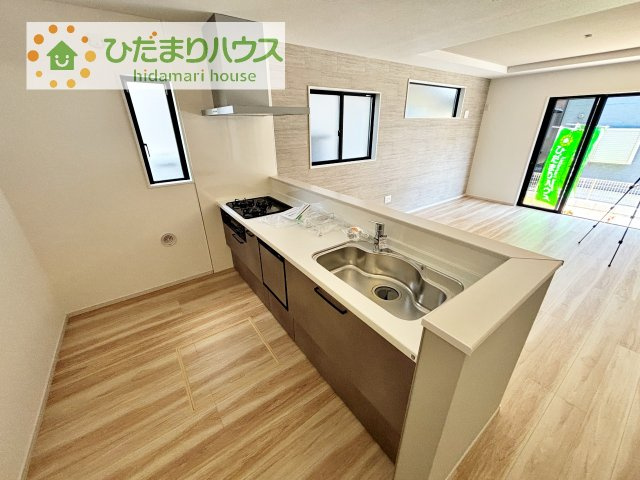 【キッチン】 | 龍ケ崎市小通幸谷町1期　新築戸建 | 料理をしながらでも、ご家族との会話を楽しめる対面式キッチン♪