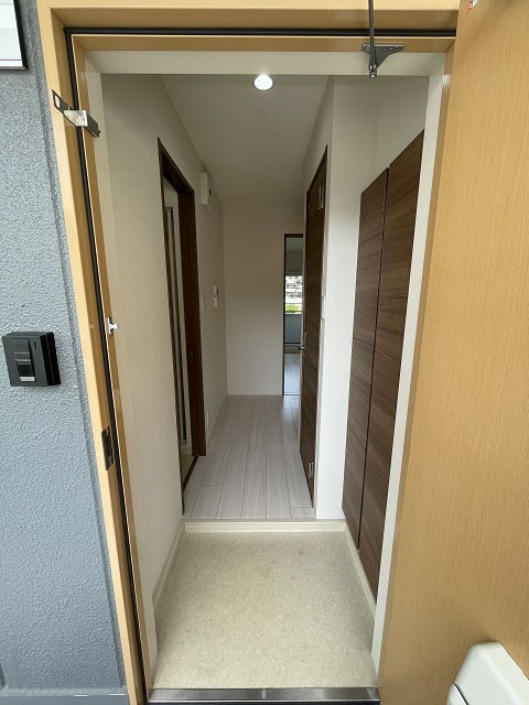 リープラス立花の玄関
