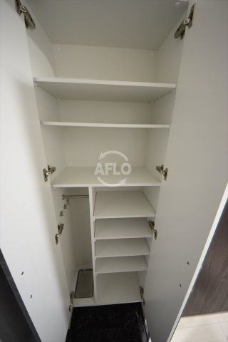 フォレストグレイス高井田Ⅰの収納|フォレストグレイス高井田Ⅰ　シューズボックス