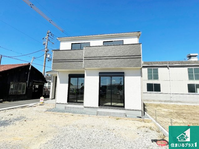明石市大久保町八木　新築一戸建ての外観|安心の10年保証！外観を美しく保ち、雨水で汚れを落とします！気になることがありましたら、お気軽にお問い合わせください！