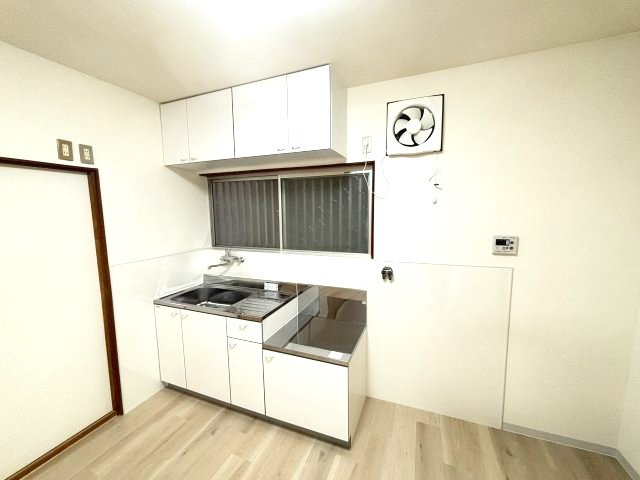 河内長野市向野町の一戸建てのキッチン