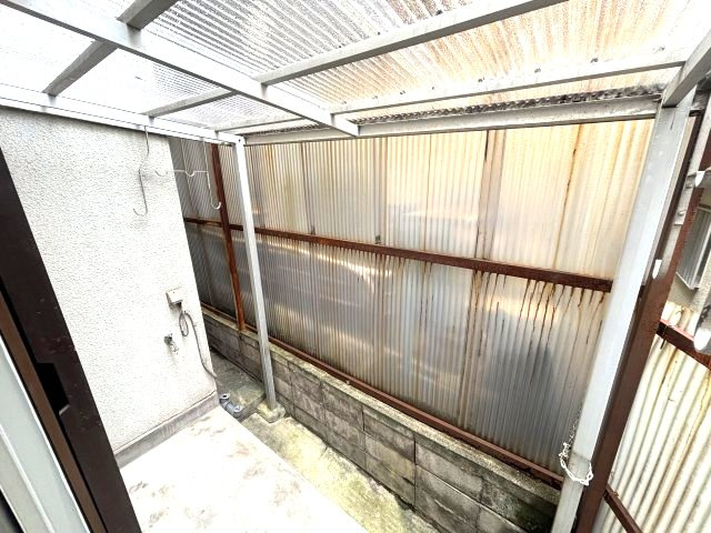 河内長野市向野町の一戸建てのバルコニー