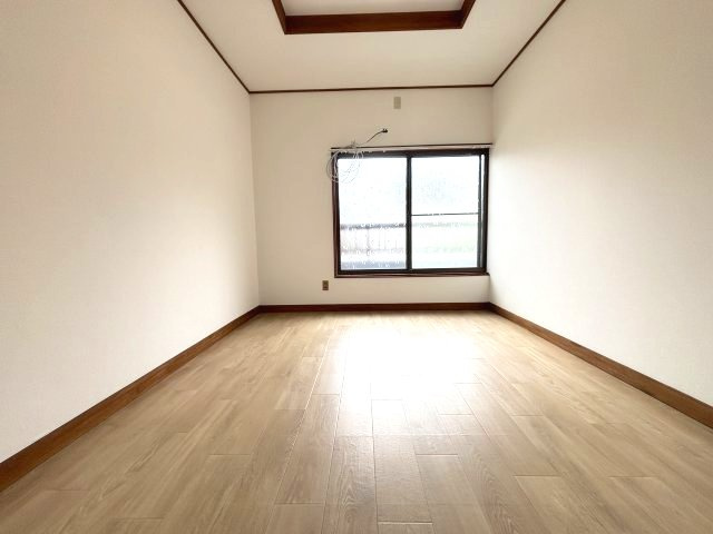 河内長野市向野町の一戸建ての洋室