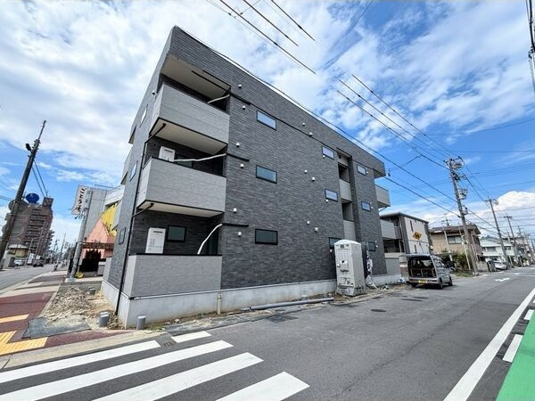 クラージュ黒川Ⅱの外観