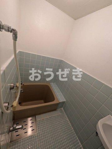ダイアナマンションの浴室