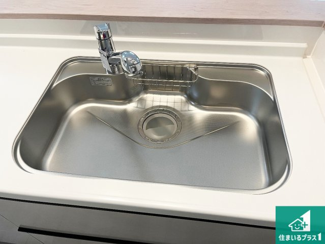 明石市大久保町八木　新築一戸建ての設備|広々としたシンクで食器洗いも楽々！