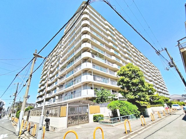 今里グリーンハイツの外観