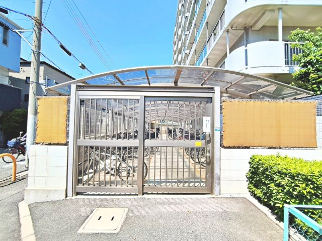 今里グリーンハイツの駐輪場