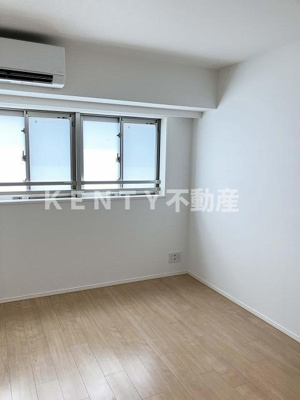 【寝室】 | ヴィニーチェ南雪谷 | 広くて明るい寝室