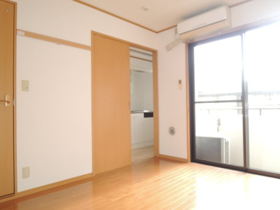【寝室】