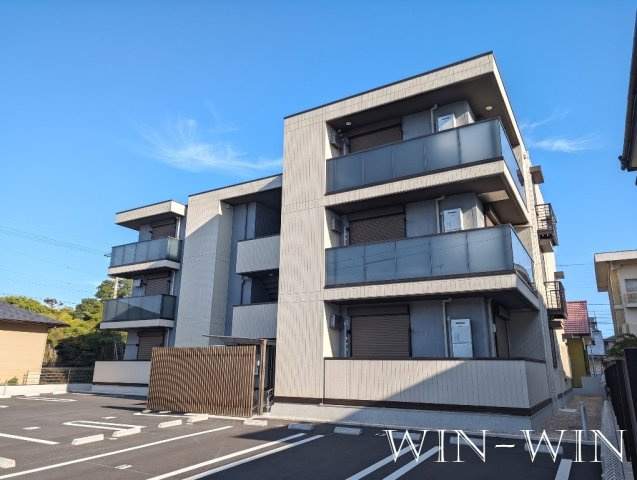 D-avance 北側の外観