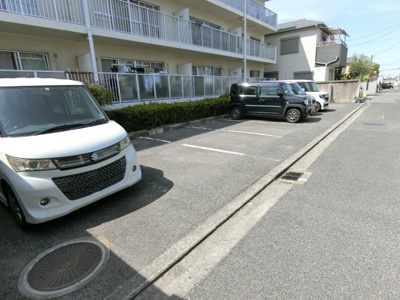 【駐車場】 | エステートハイツ
