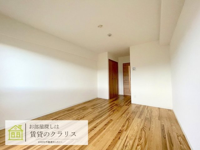グランレブリー洛西口の居間・リビング