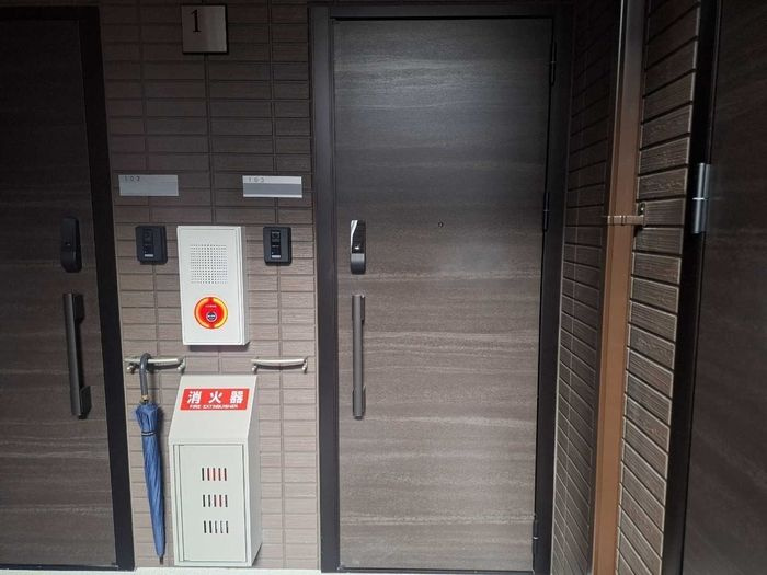 Ｄ－ｒｏｏｍ住吉　Ａの玄関