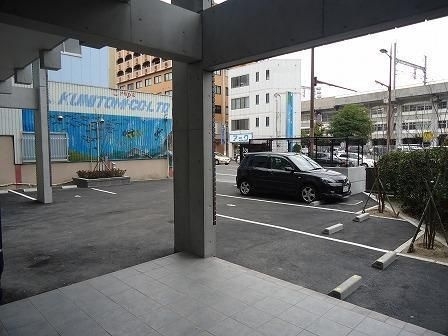 LE GRAND BLEU QUATREの駐車場