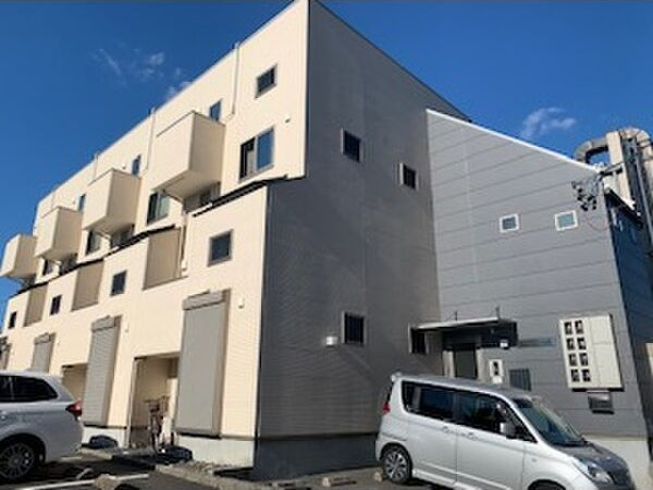 サンアリーナ北頭の外観