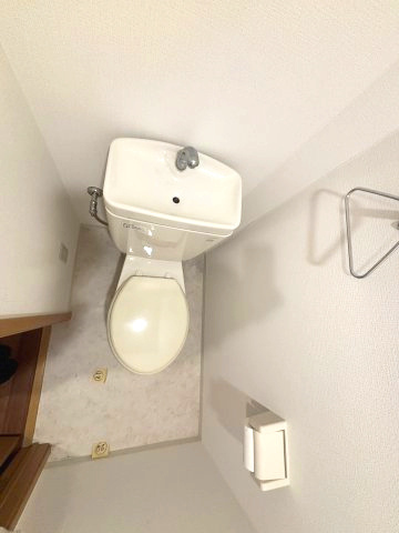 フォレストヒルズのトイレ|落ち着いたトイレです