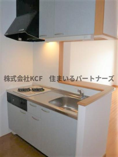 カシスコート大鳥居のキッチン|お料理しやすいキッチンです
