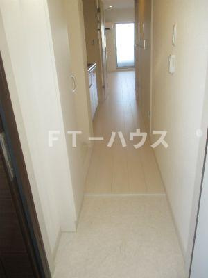 リブリ・ルフェリドーチェ 船橋の玄関